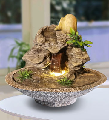 Multi - colora fontes internas do Tabletop da montanha de Polyresin fornecedor